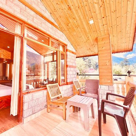 Sagar Resort !! Mountain View ! Luxury Stay ! Family Resort ! Private Parking ! Near Mall Road Manāli Екстериор снимка